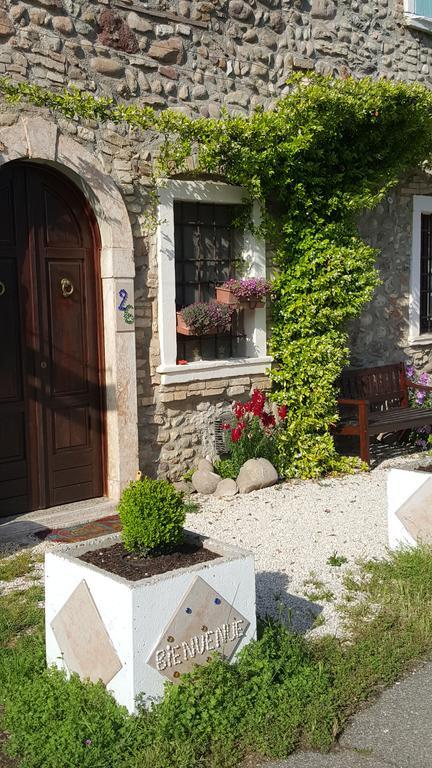 Corte Bezzetti Bed & Breakfast